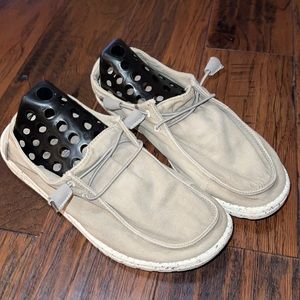 Hey dude shoes